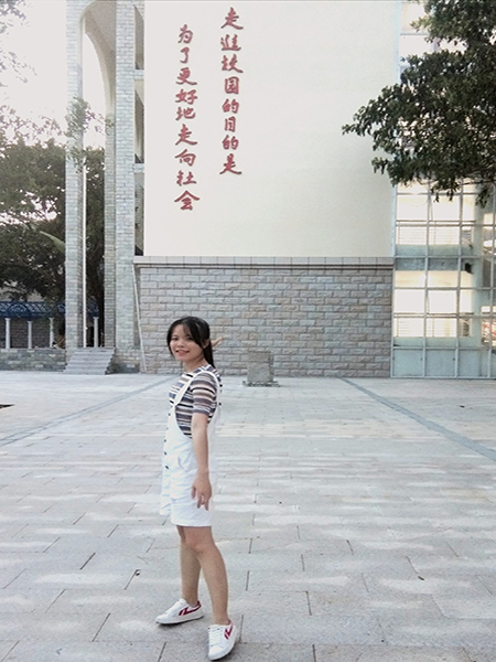曾耀莹.jpg