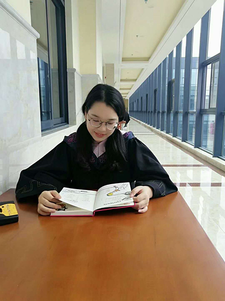 胡秀娟.jpg